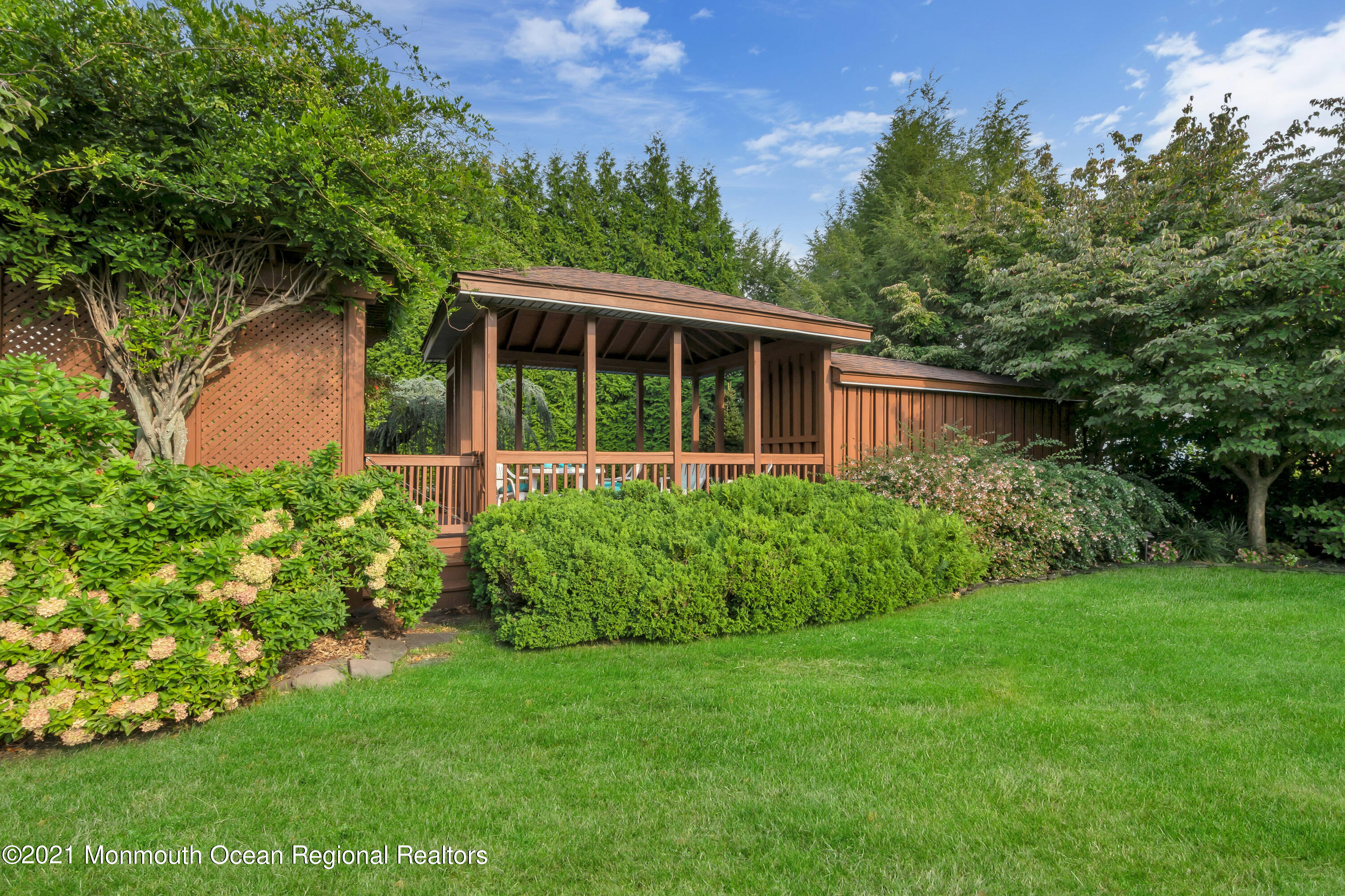 230 Crest Hill Road Toms River, NJ 08755 - Photo 44 of 59 a view of house with backyard and garden