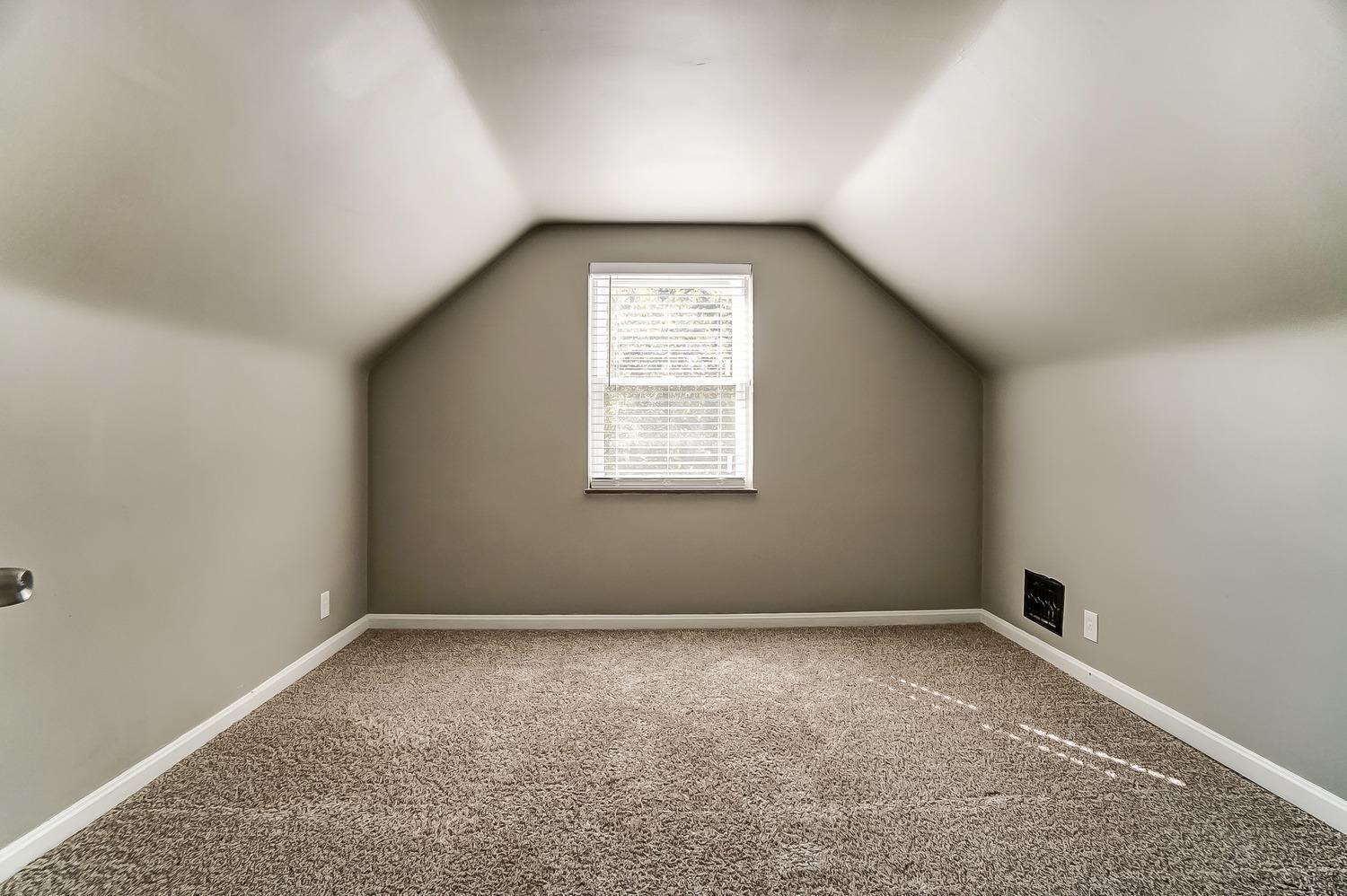 3327 Werk Road Cincinnati, OH 45211 - Photo 22 of 34 Gallery Image 22