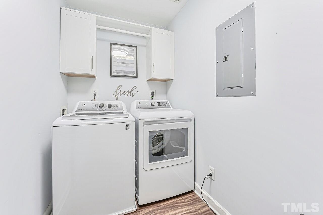 125 Fenner Lane Raleigh, NC 27603 - Photo 27 of 30 a utility room with dryer and washer