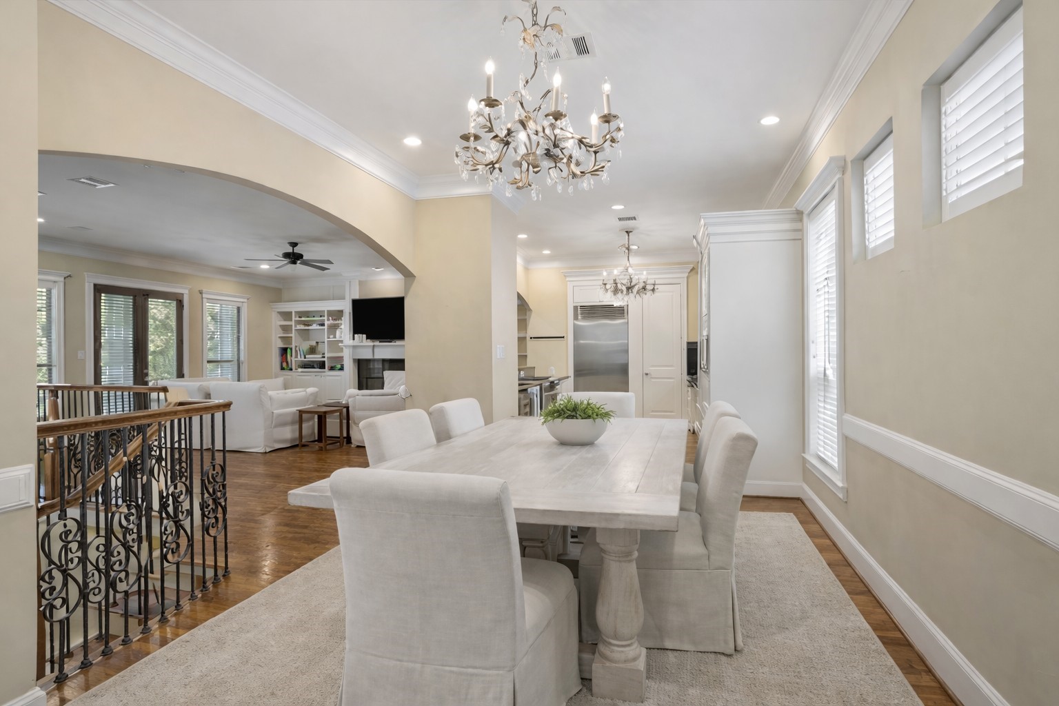 2502 Lawrence Street Houston, TX 77008 - Photo 14 of 26