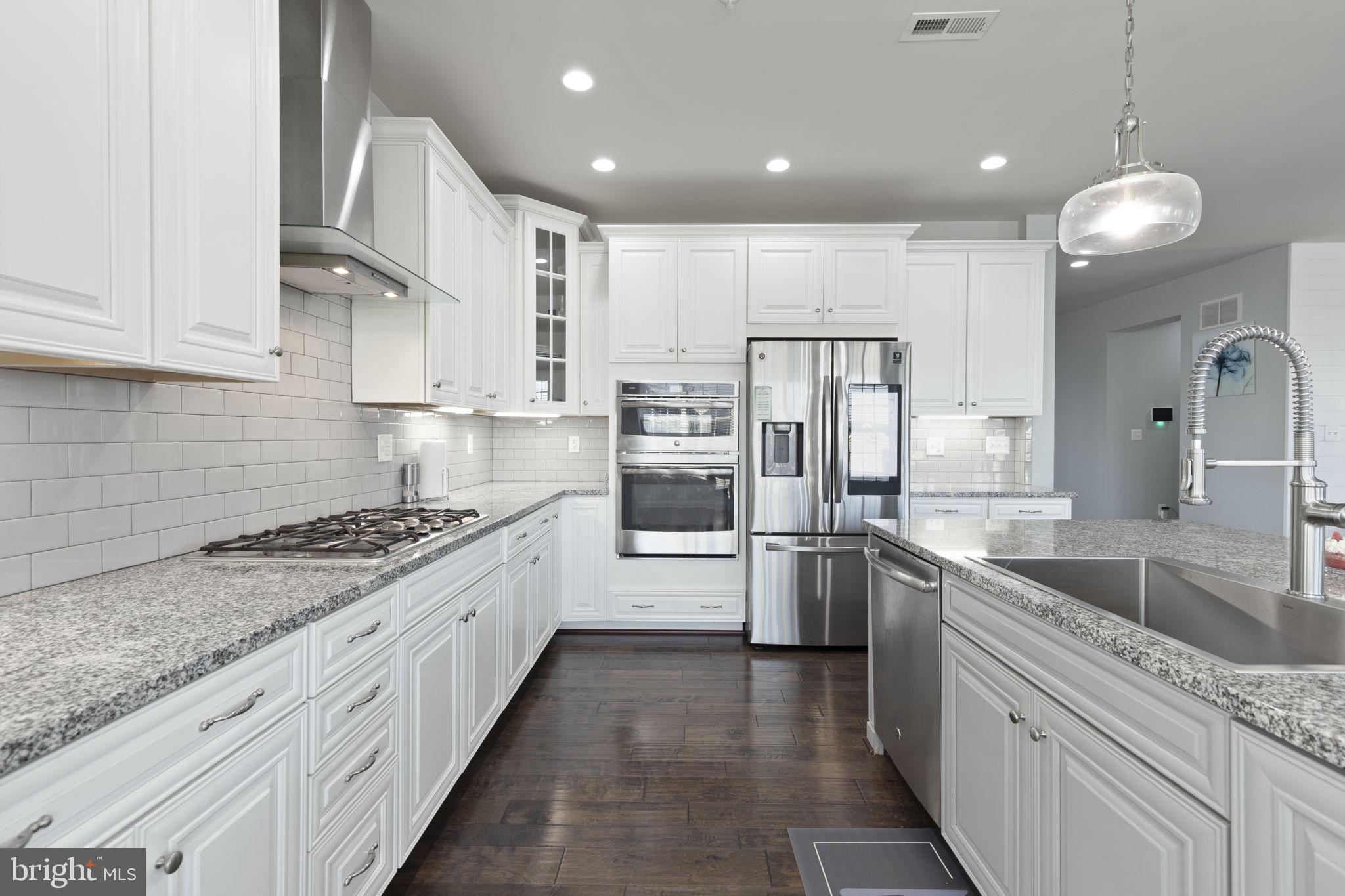 745 Dowers Road Abingdon, MD 21009 - Photo 13 of 61 Upgraded Kitchen