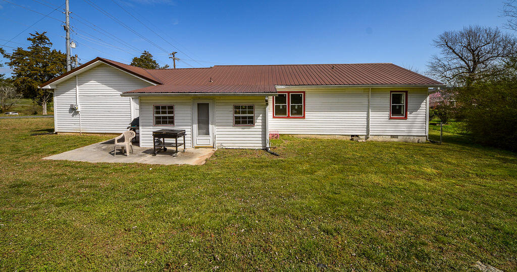 2400 Patterson Road Southeast Cleveland, TN 37323 - Photo 2 of 40 2