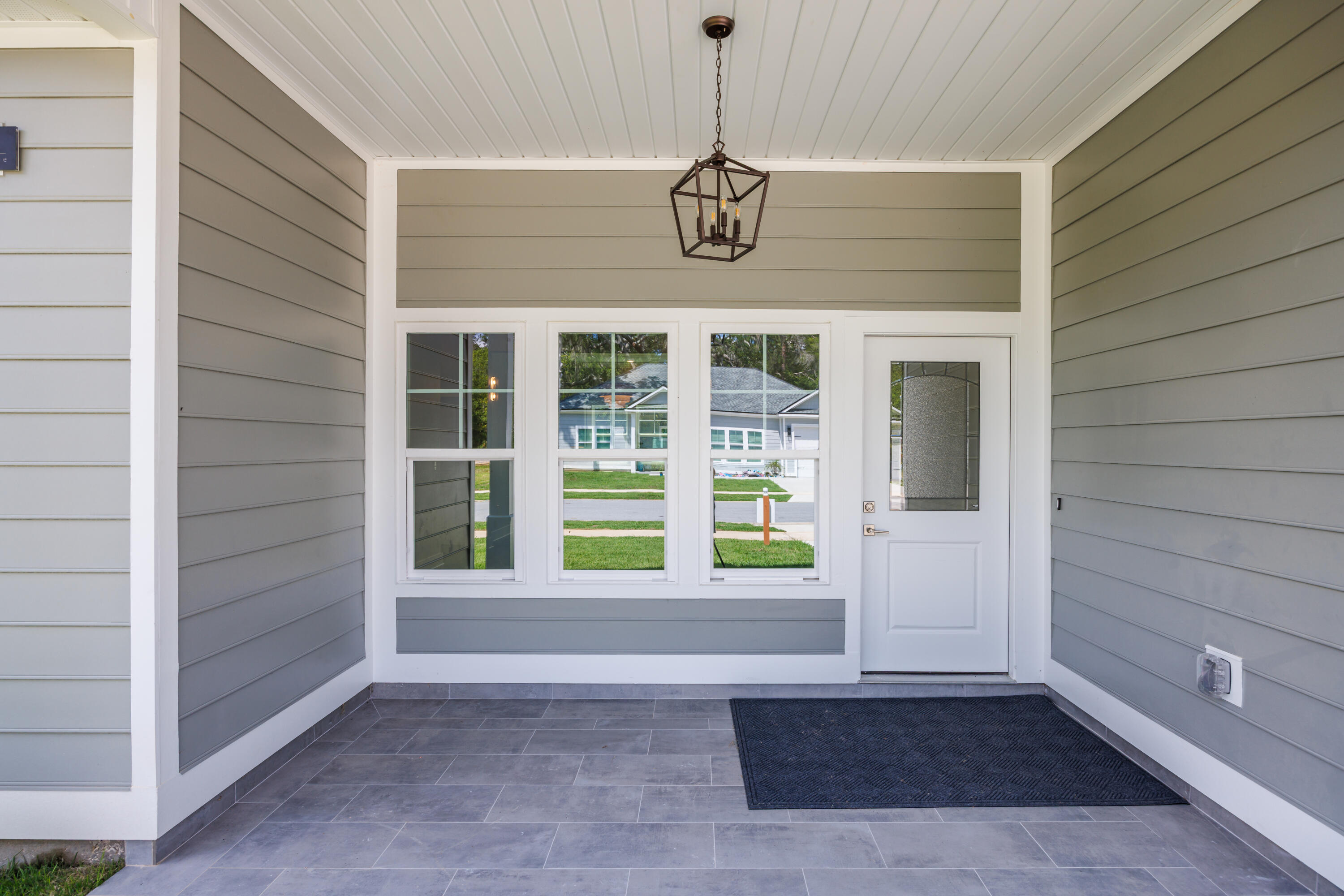 26 Shebbi Lane Freeport, FL 32439 - Photo 3 of 19 a view of an entryway door