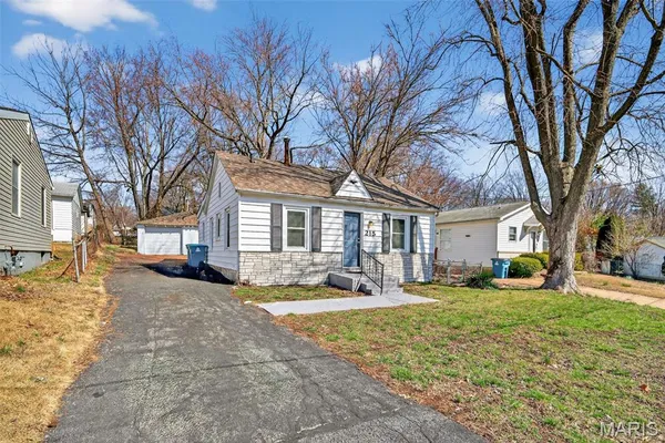 $84,900 | 215 Ryan Avenue, St. Louis, MO 63135