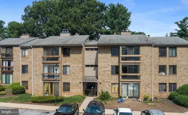 $2,100 | 10580 Cross Fox Lane, Unit D2, Columbia, MD 21044