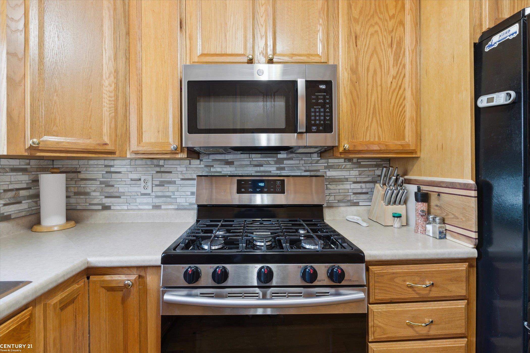 1497 Parke Street Rochester Hills, MI 48307 - Photo 8 of 33