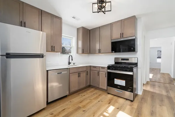 $248,000 | 15527 Lamon Avenue, Oak Forest, IL 60452