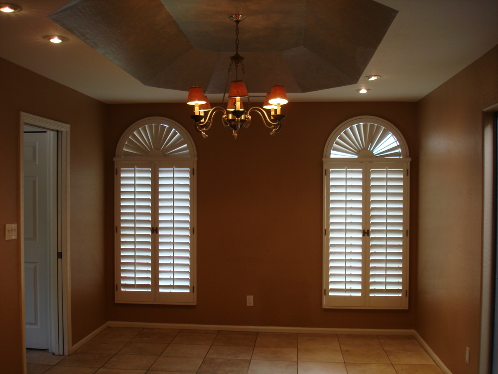 7955 East Chaparral Road, Unit 6 Scottsdale, AZ 85251 - Photo 4 of 9 Dining Area