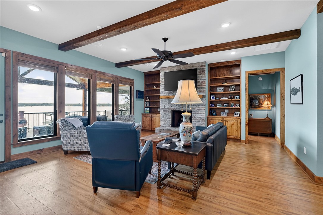 12192 Riley Green Road Franklin, TX 77856 - Photo 14 of 44