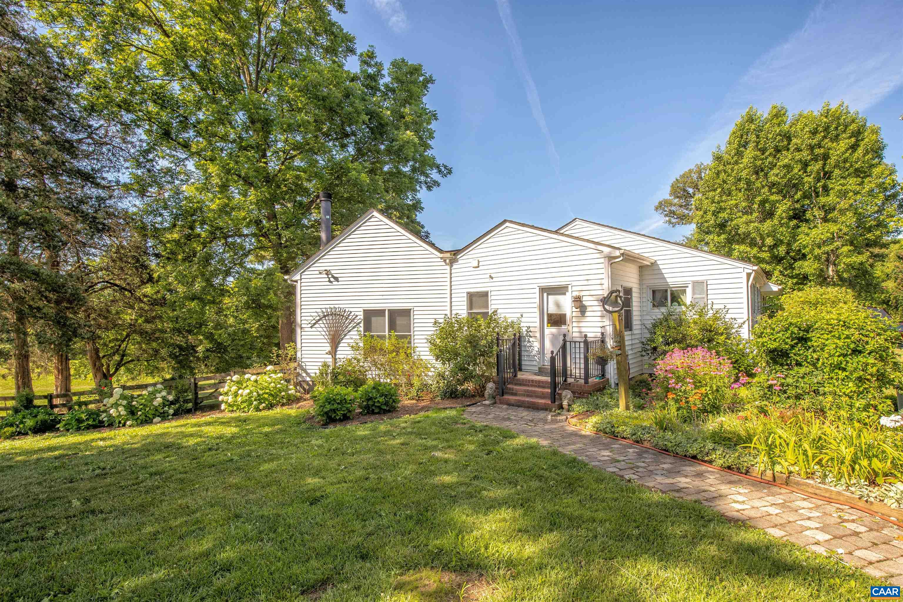 161 Columbia Road Cartersville, VA 23027 - Photo 1 of 65 Gallery Image 1