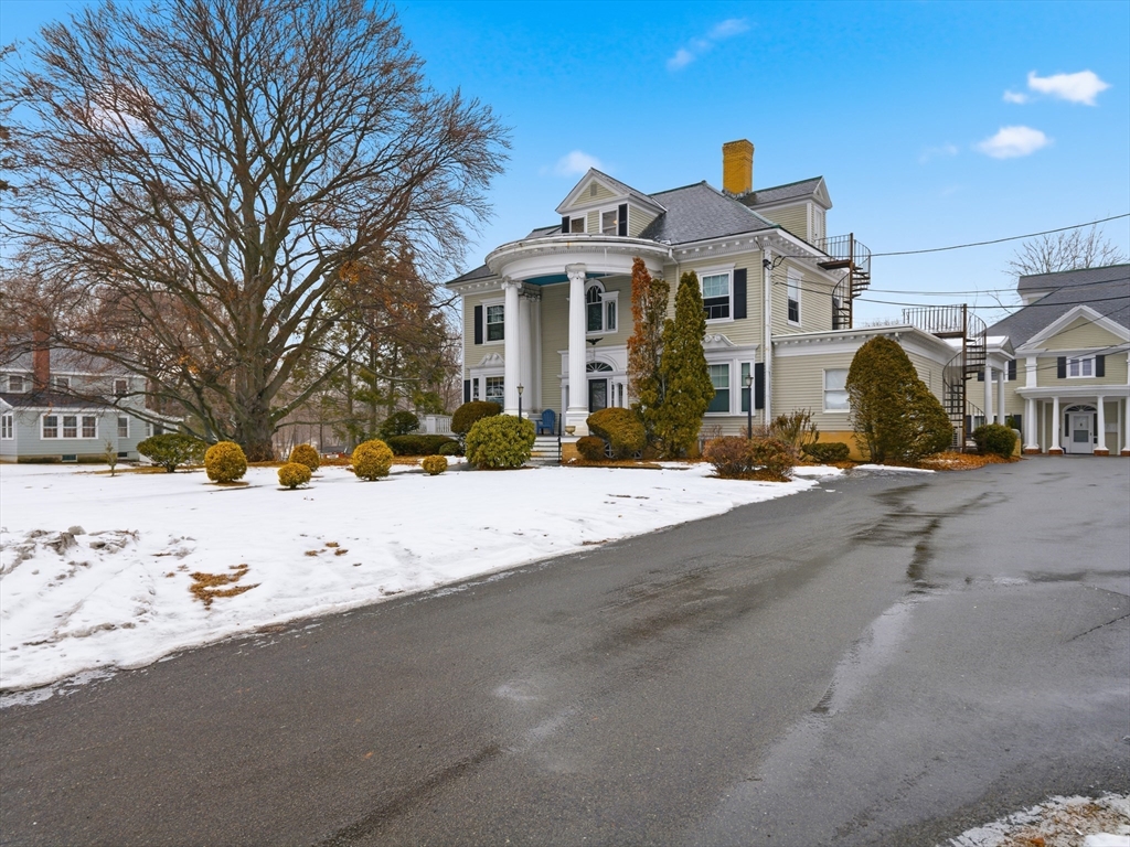 153 Broadway, Unit 7 Haverhill, MA 01832 - Photo 34 of 42