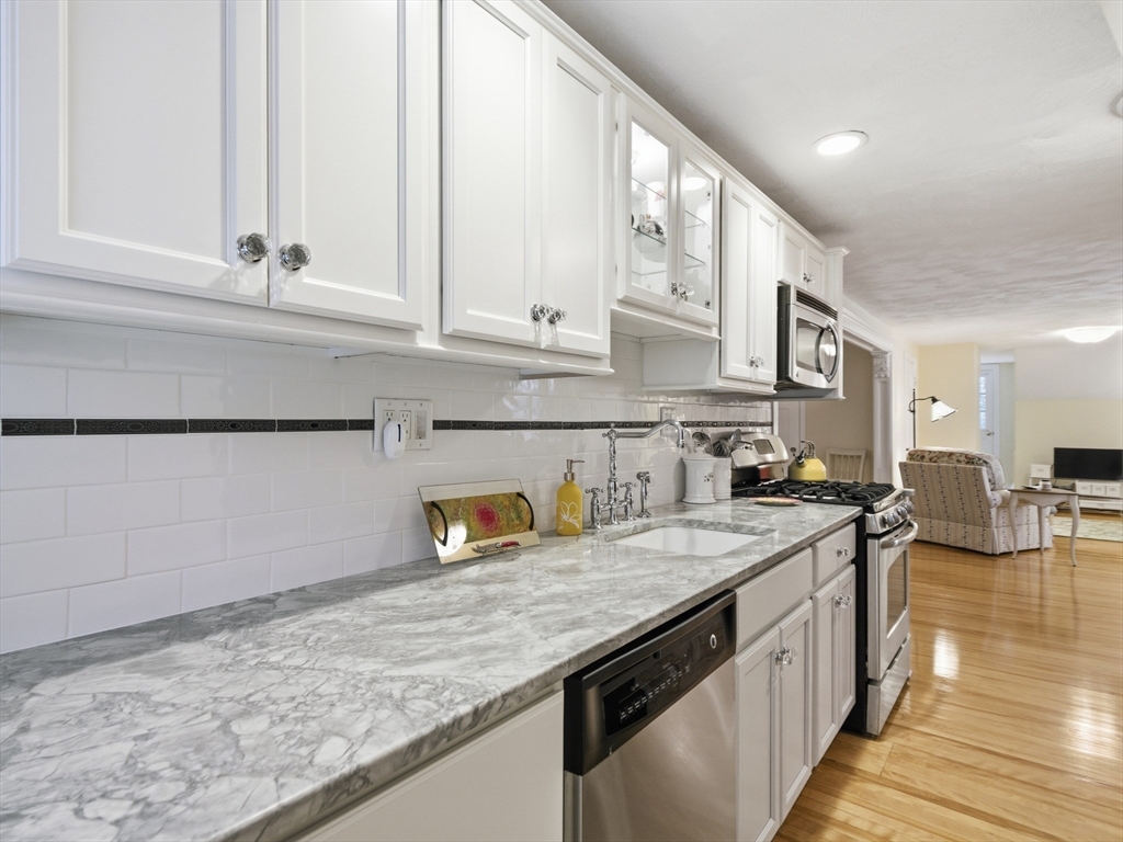 153 Broadway, Unit 7 Haverhill, MA 01832 - Photo 6 of 42