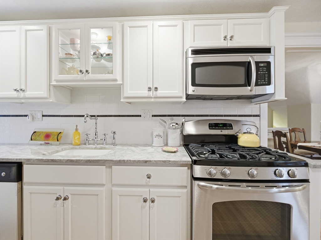 153 Broadway, Unit 7 Haverhill, MA 01832 - Photo 7 of 42