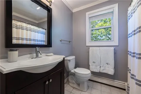 $375,000 | 156 River Street, Unit B, South Kingstown, RI 02879