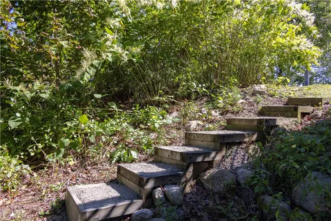 $375,000 | 156 River Street, Unit B, South Kingstown, RI 02879