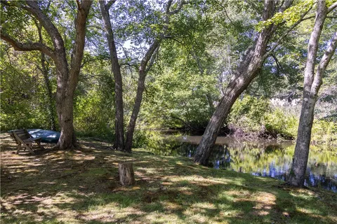 $375,000 | 156 River Street, Unit B, South Kingstown, RI 02879