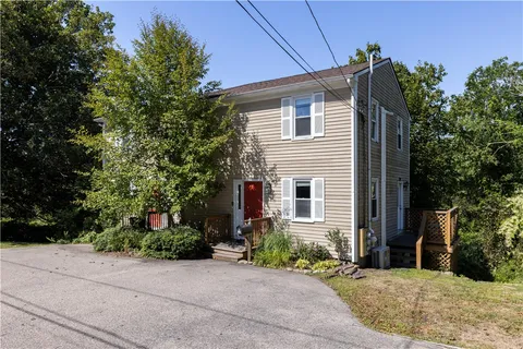 $375,000 | 156 River Street, Unit B, South Kingstown, RI 02879