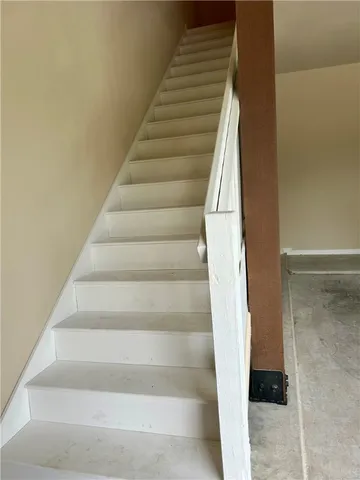 a view of entryway with a front door