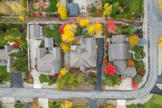 $1,085,000 | 12665 North Shamrock Street, Hayden, ID 83835