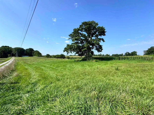 $32,420 | 200 North County Road, Logansport, IN 46947
