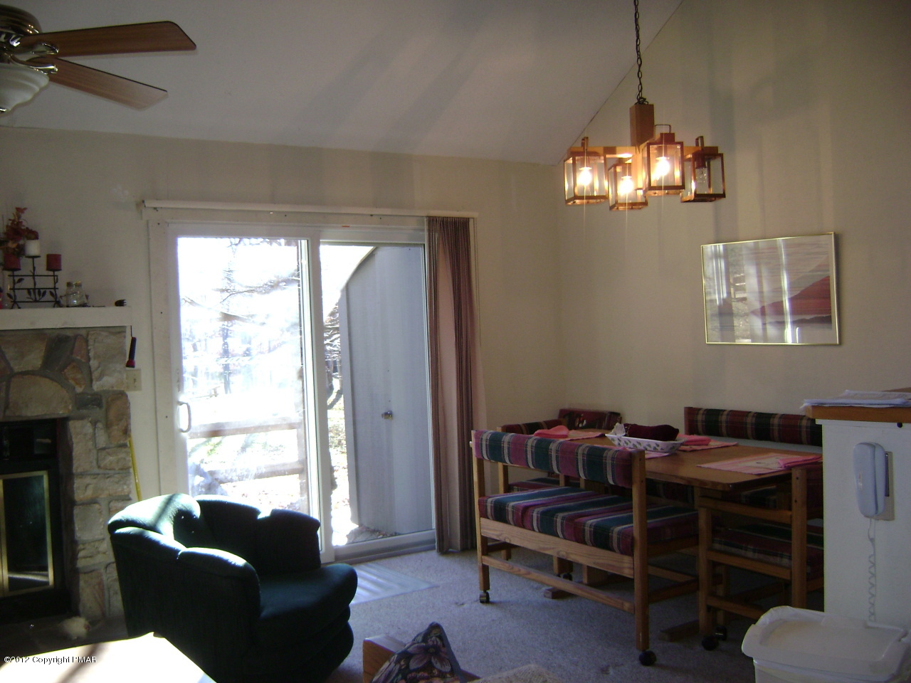21 Snow Ridge Circle Jim Thorpe, PA 18229 - Photo 3 of 7 Dining Area