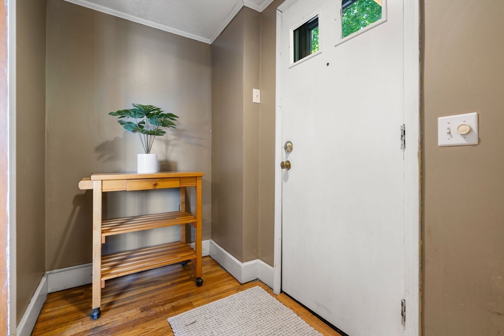 52 Harding Street Newton, MA 02465 - Photo 11 of 21 Gallery Image 11
