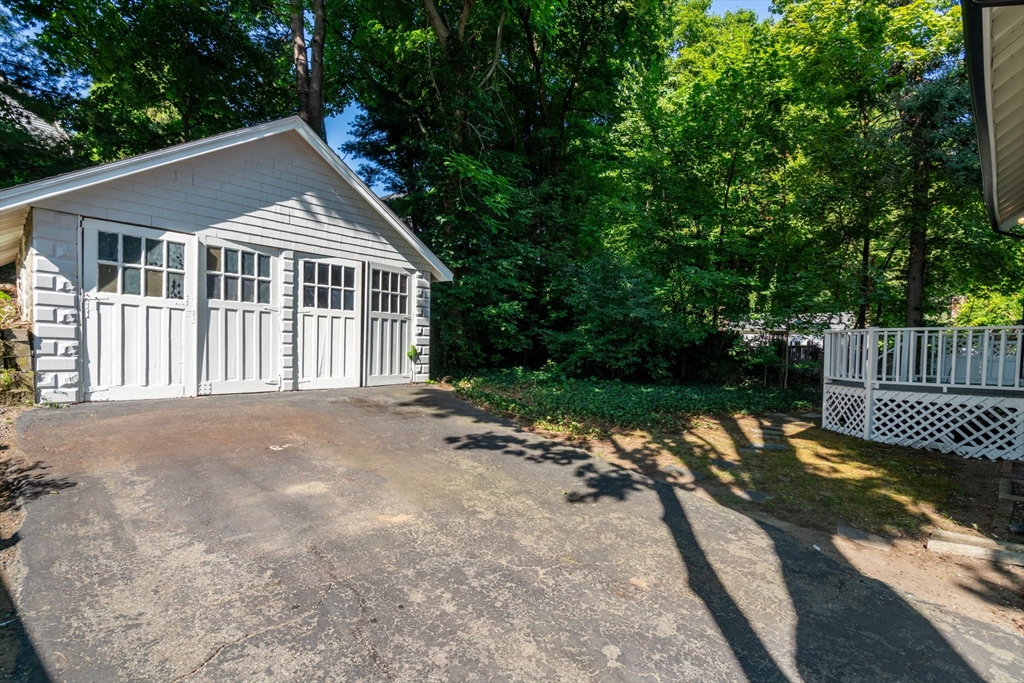 52 Harding Street Newton, MA 02465 - Photo 19 of 21 Gallery Image 19