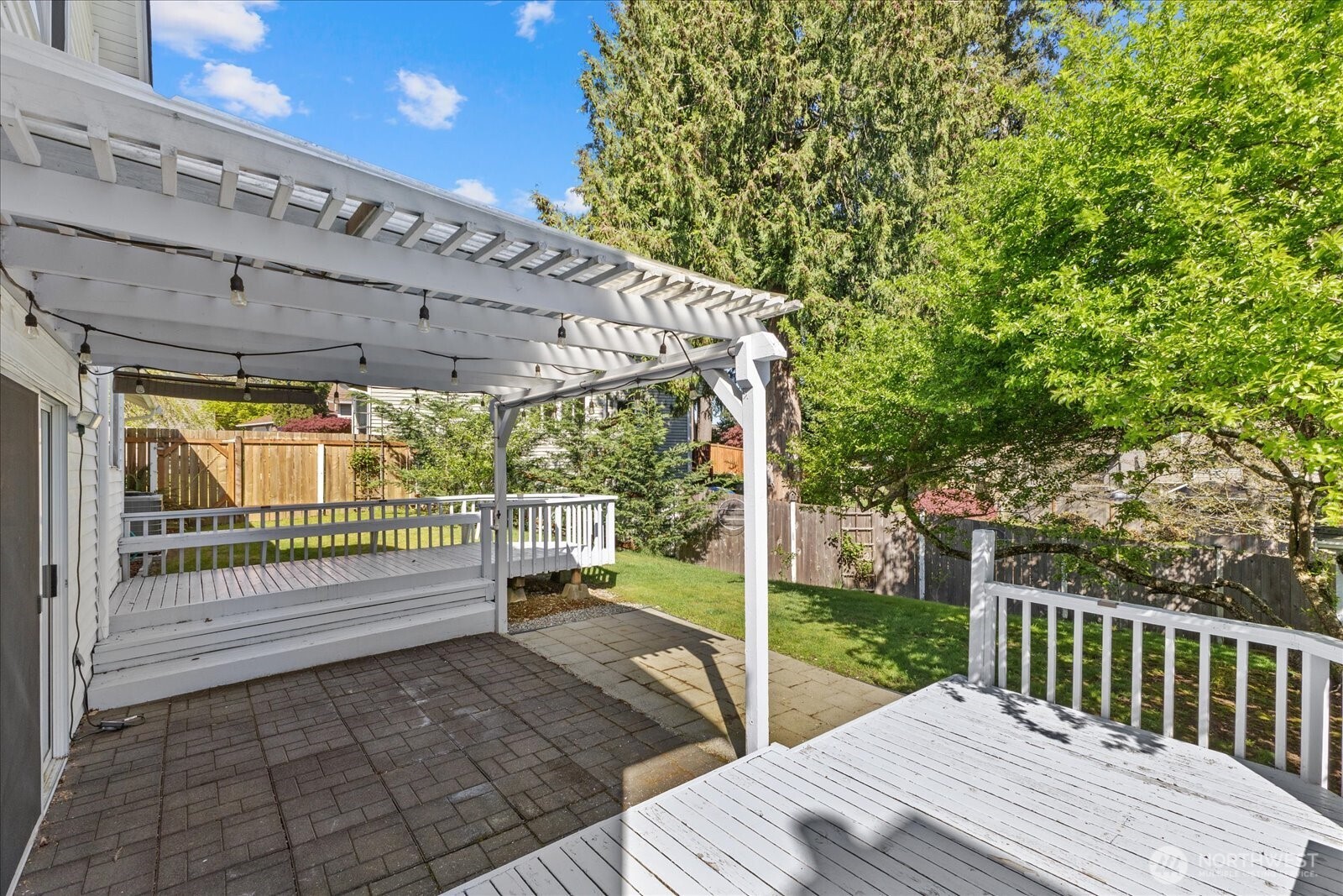 5036 Northeast 21st Street Renton, WA 98059 - Photo 25 of 33