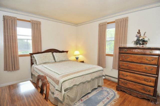 2183 Pinehurst Road Bethlehem, PA 18018 - Photo 31 of 39 Gallery Image 31