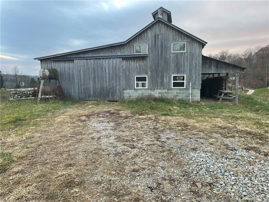 135 North St Road Salem, IN 47167 - Photo 1 of 26