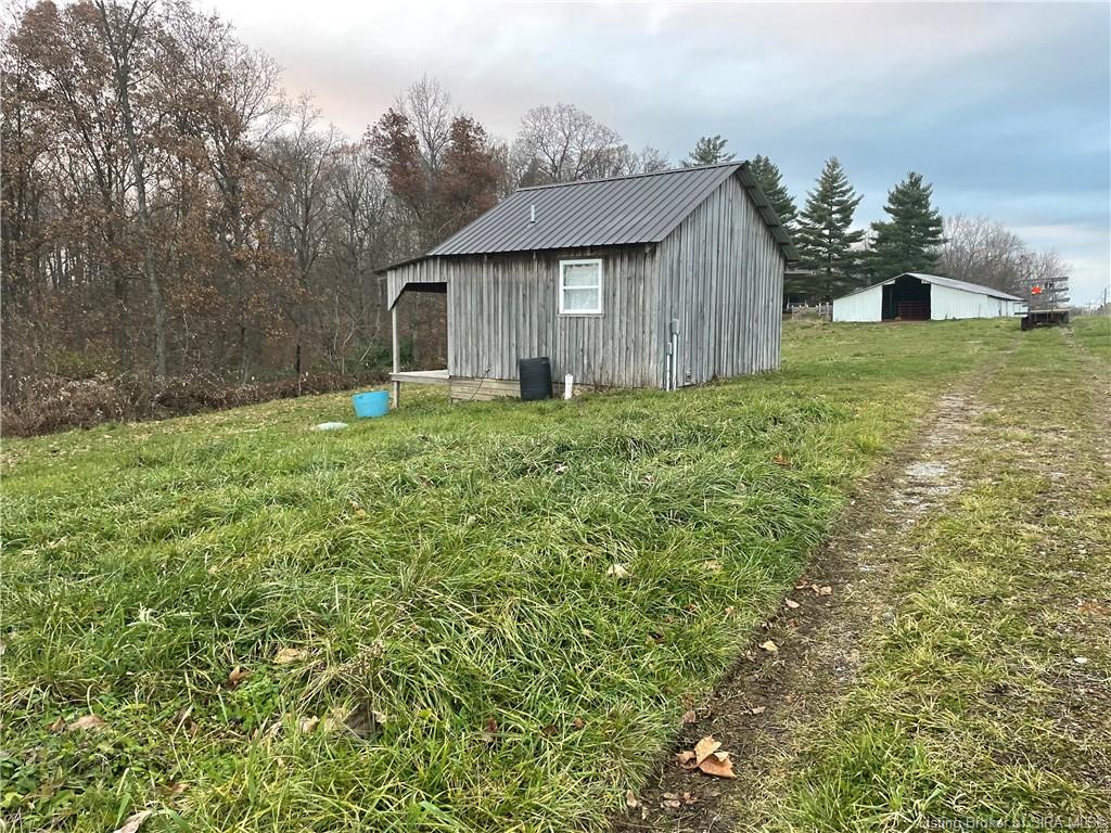 135 North St Road Salem, IN 47167 - Photo 3 of 26