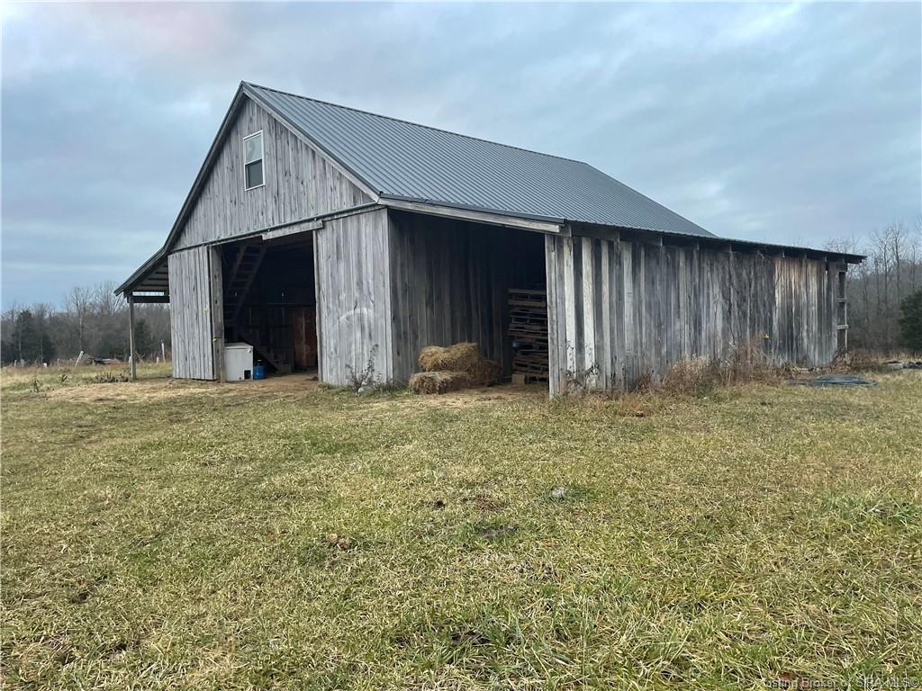 135 North St Road Salem, IN 47167 - Photo 7 of 26