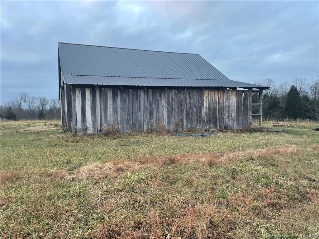 135 North St Road Salem, IN 47167 - Photo 8 of 26