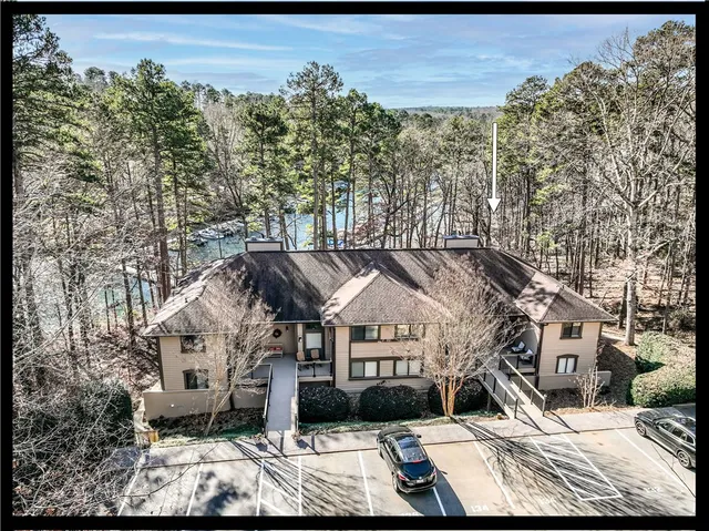 $494,900 | 132 East Blue Heron Drive, Unit J4, Salem, SC 29676