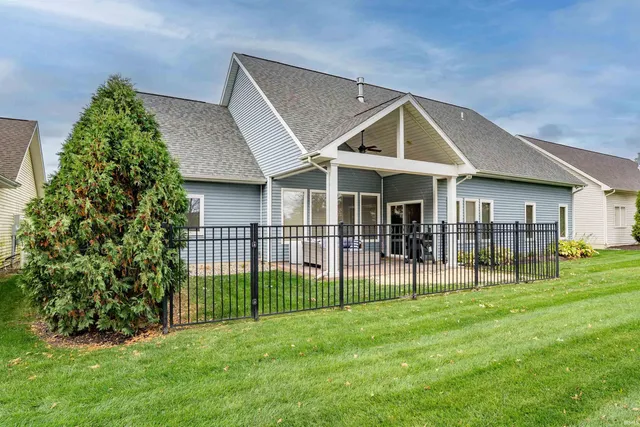 $489,900 | 10354 Cottage Park Cove, Fort Wayne, IN 46835