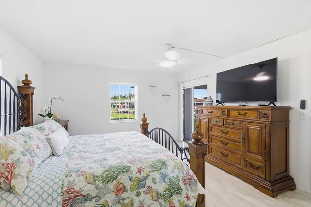 $4,000 | Undisclosed Address, Singer Island, FL 33404