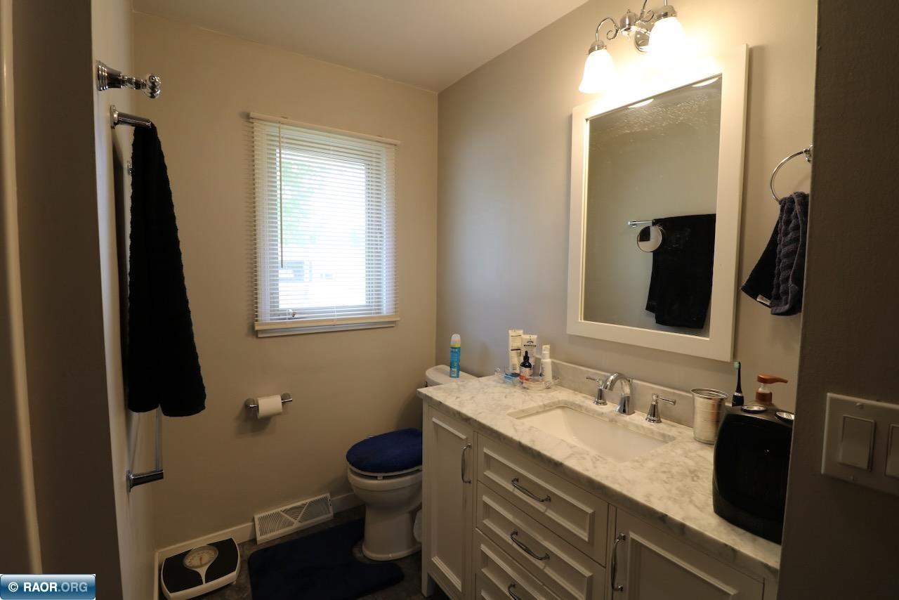 710 Summit Street Aurora, MN 55705 - Photo 20 of 28