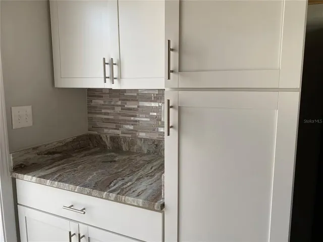 $1,275 | 5721 6th Street, Zephyrhills, FL 33542