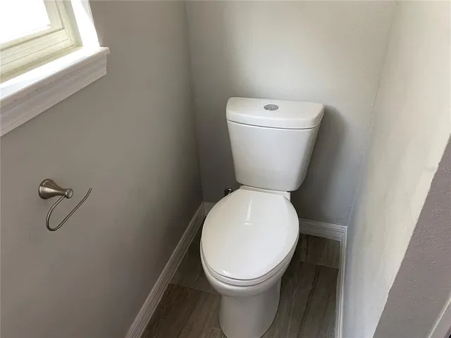 $1,275 | 5721 6th Street, Zephyrhills, FL 33542