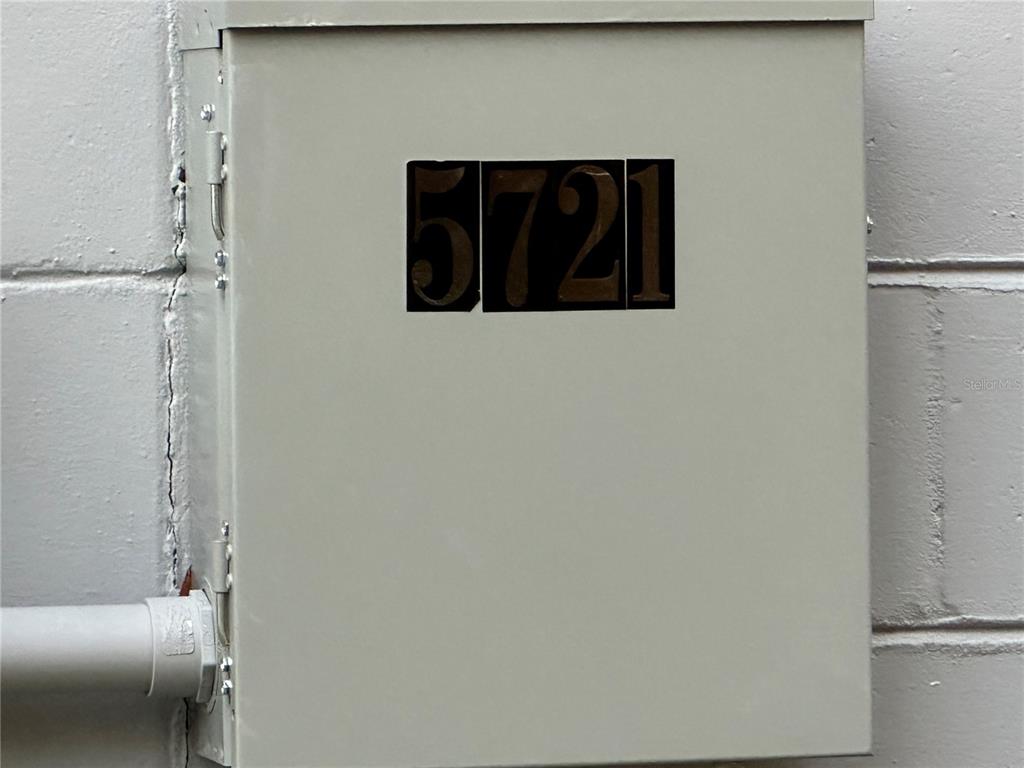 5721 6th Street Zephyrhills, FL 33542 - Photo 37 of 46