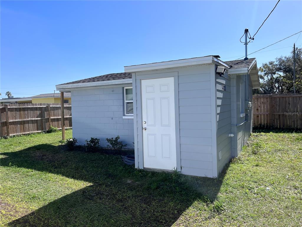 5721 6th Street Zephyrhills, FL 33542 - Photo 39 of 46