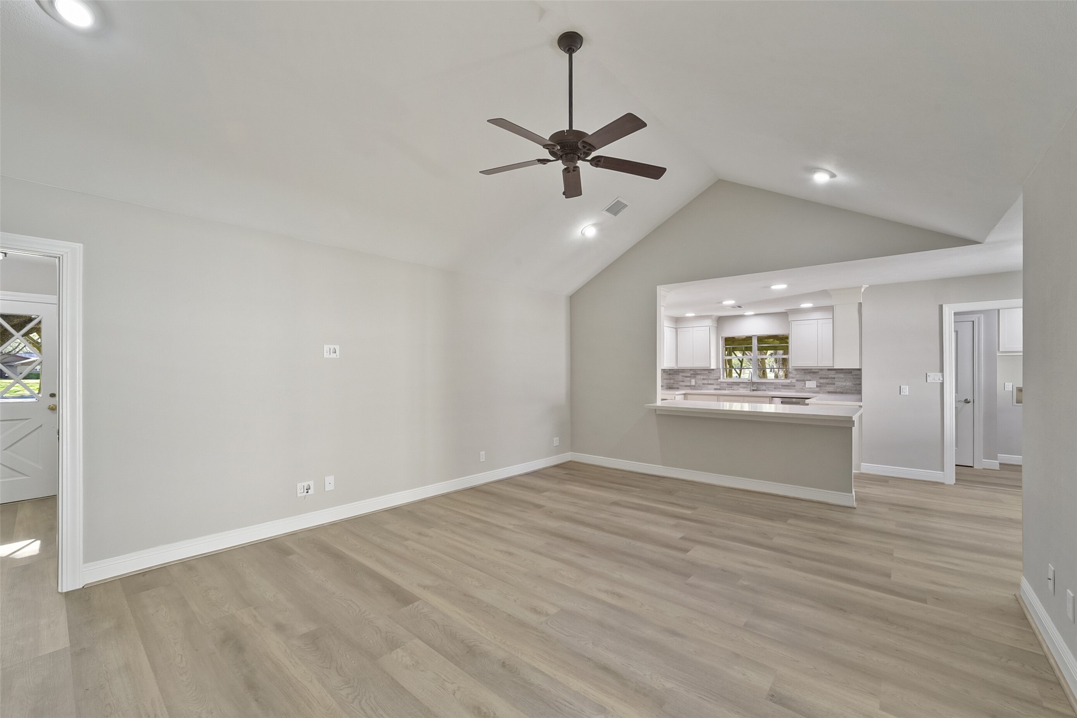 2915 Katy Hockley Road Katy, TX 77493 - Photo 6 of 50 view of family room facing kitchen