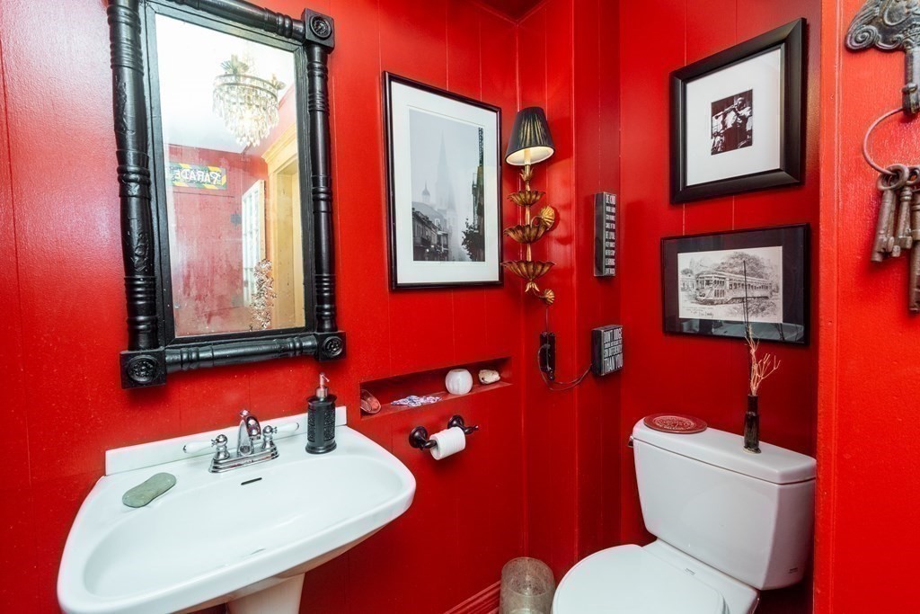9 Linwood Road Lynn, MA 01905 - Photo 35 of 42 Gallery Image 35