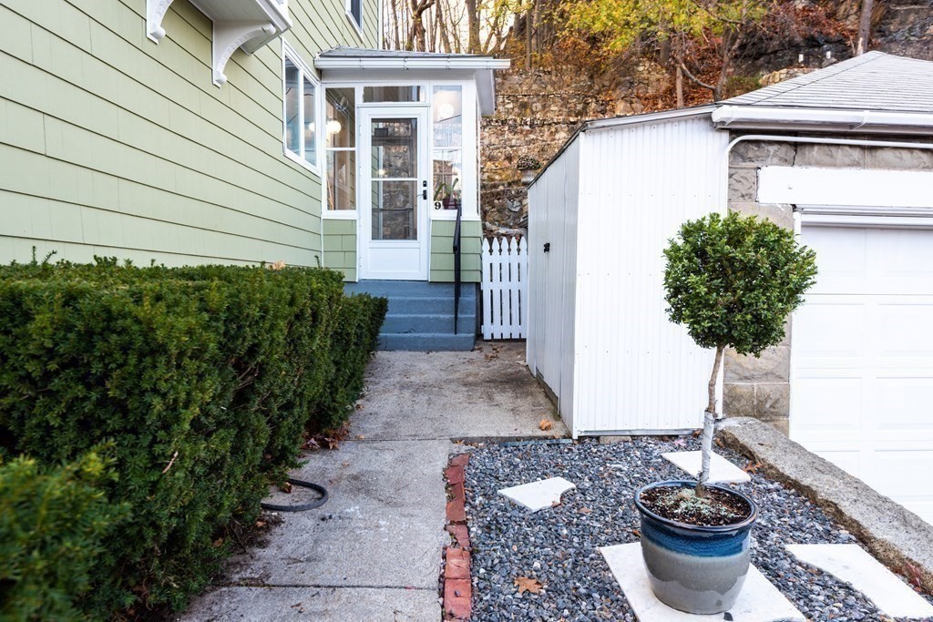 9 Linwood Road Lynn, MA 01905 - Photo 37 of 42 Gallery Image 37