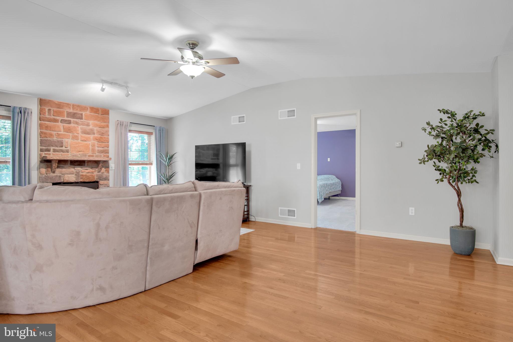 42 Ridge Avenue Carlisle, PA 17013 - Photo 8 of 42