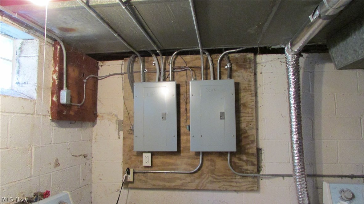 13718 Cedar Road Cleveland, OH 44118 - Photo 7 of 9 Gallery Image 7