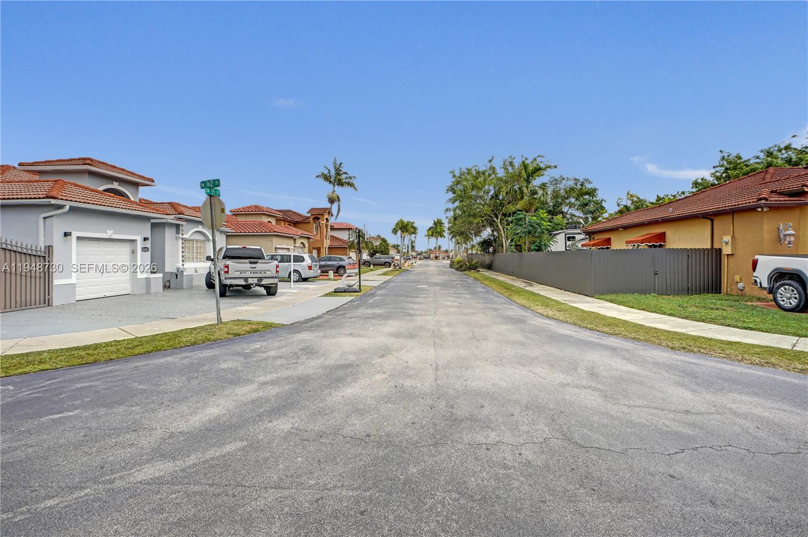 5502 Southwest 162nd Place Miami, FL 33185 - Photo 70 of 72
