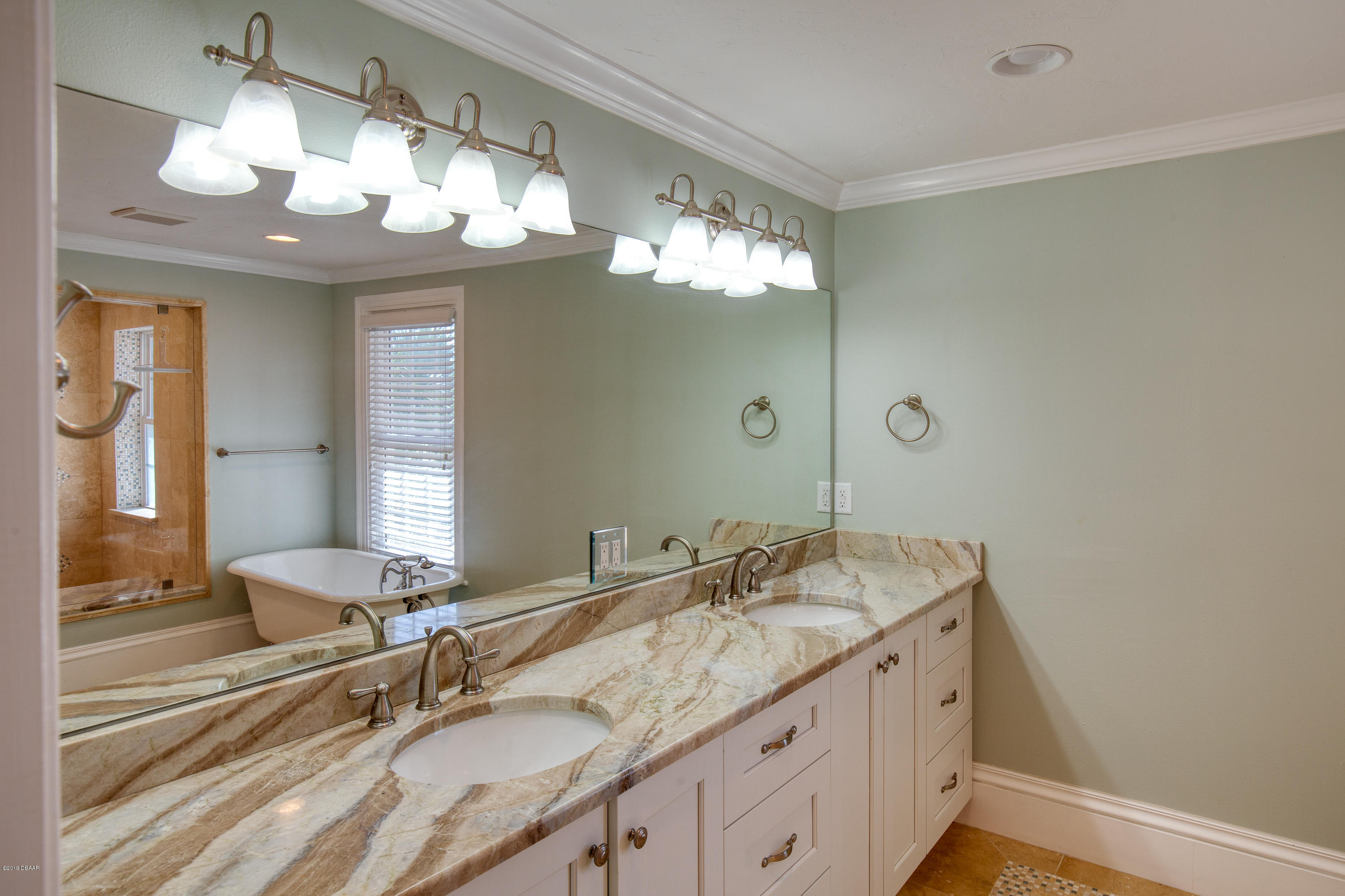 87 Riverside Drive Ormond Beach, FL 32176 - Photo 45 of 118 41