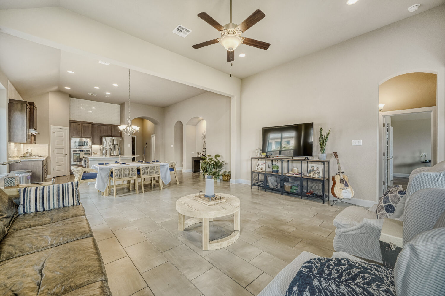 3317 Nighthawk Dive Lane Pflugerville, TX 78660 - Photo 10 of 34 Open concept Living Room