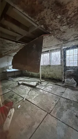 $132,000 | 26151 Highway 267, Friendsville, PA 18818